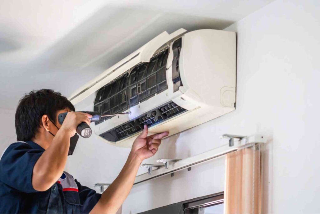 Air-conditioning maintenance repair service